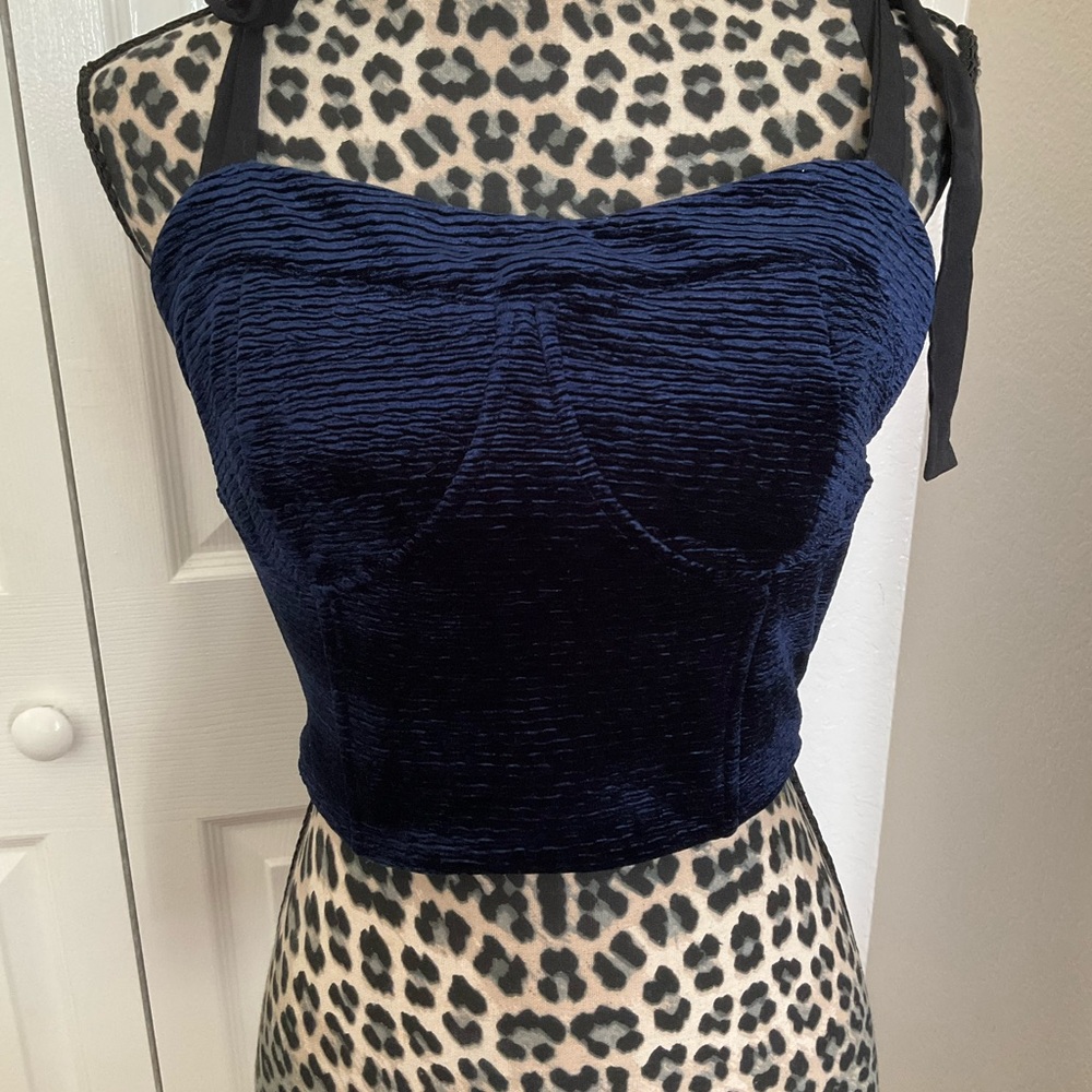 En Saison Navy Velvet Tank Top